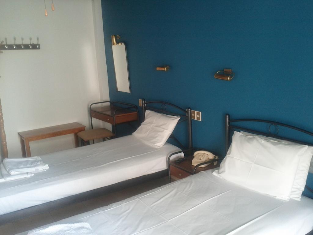 Hotel Tainaro Loutra Edipsou  Habitación foto